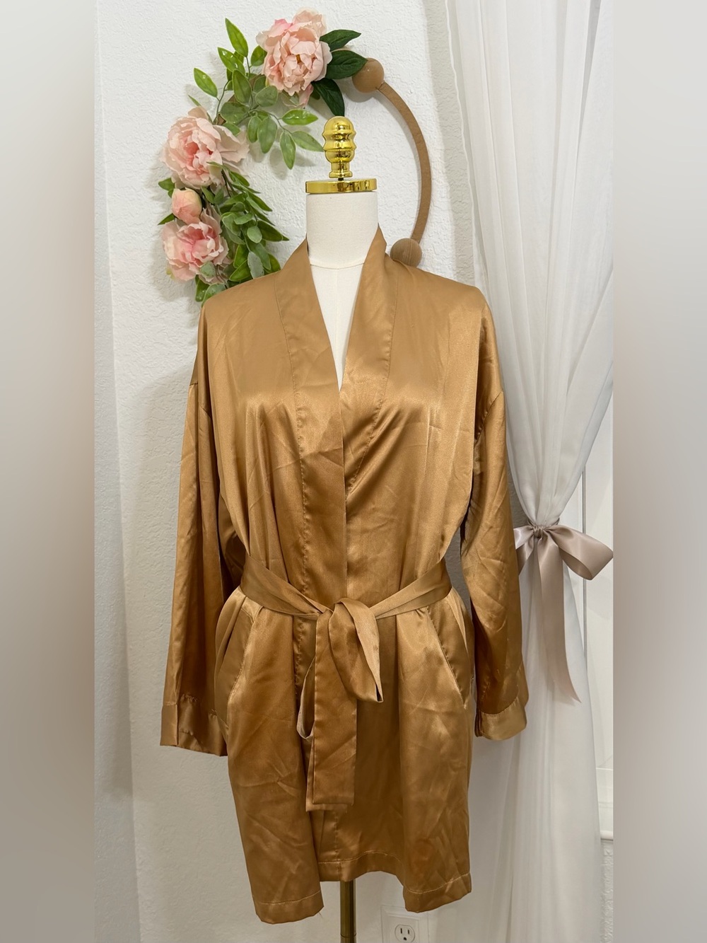 NEW Y2K Victorias Secret Satin Midi Kimono Robe In Gold One Size - NEW RARE